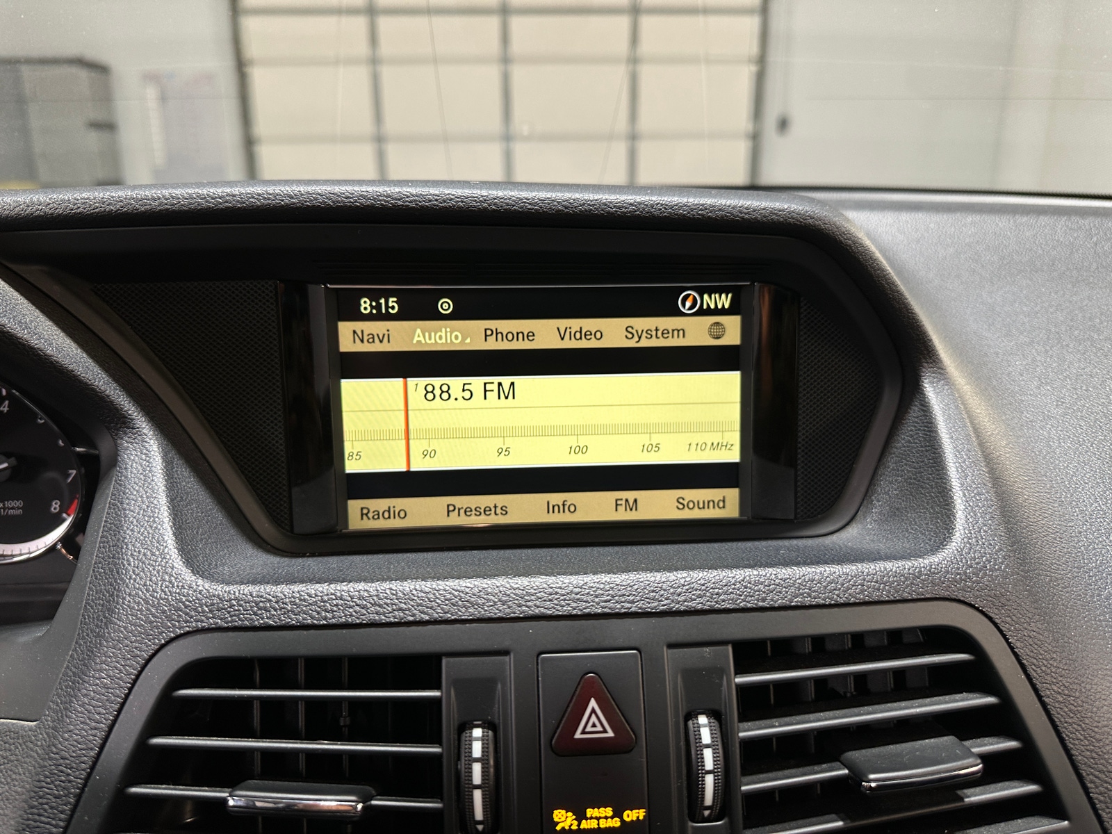 Thumbnail: 2012 Mercedes-Benz E-Class - 3