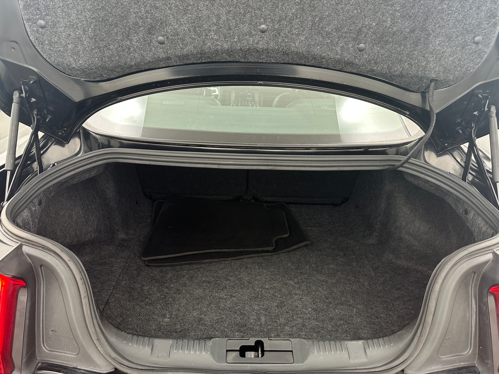 Thumbnail: 2018 Ford Mustang - 5