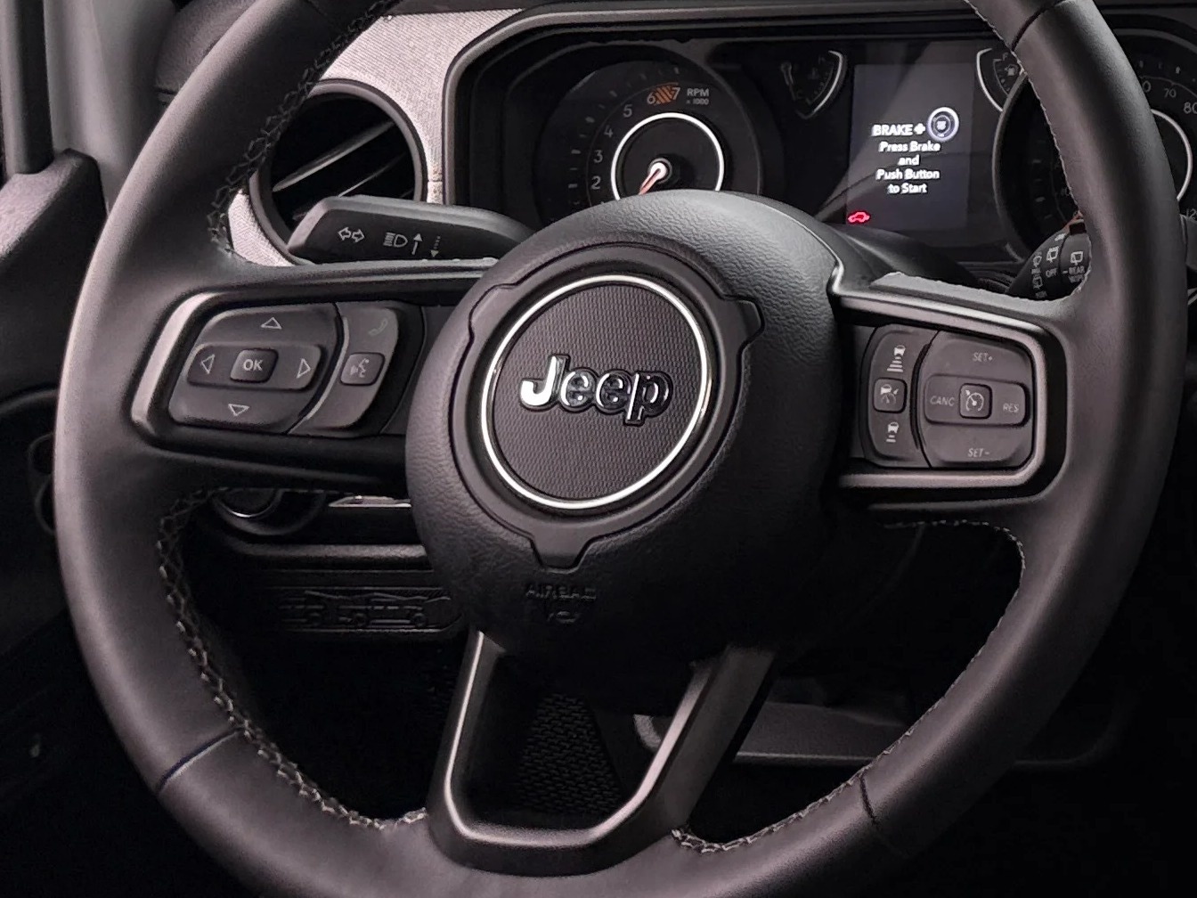 Thumbnail: 2025 Jeep Wrangler - 5