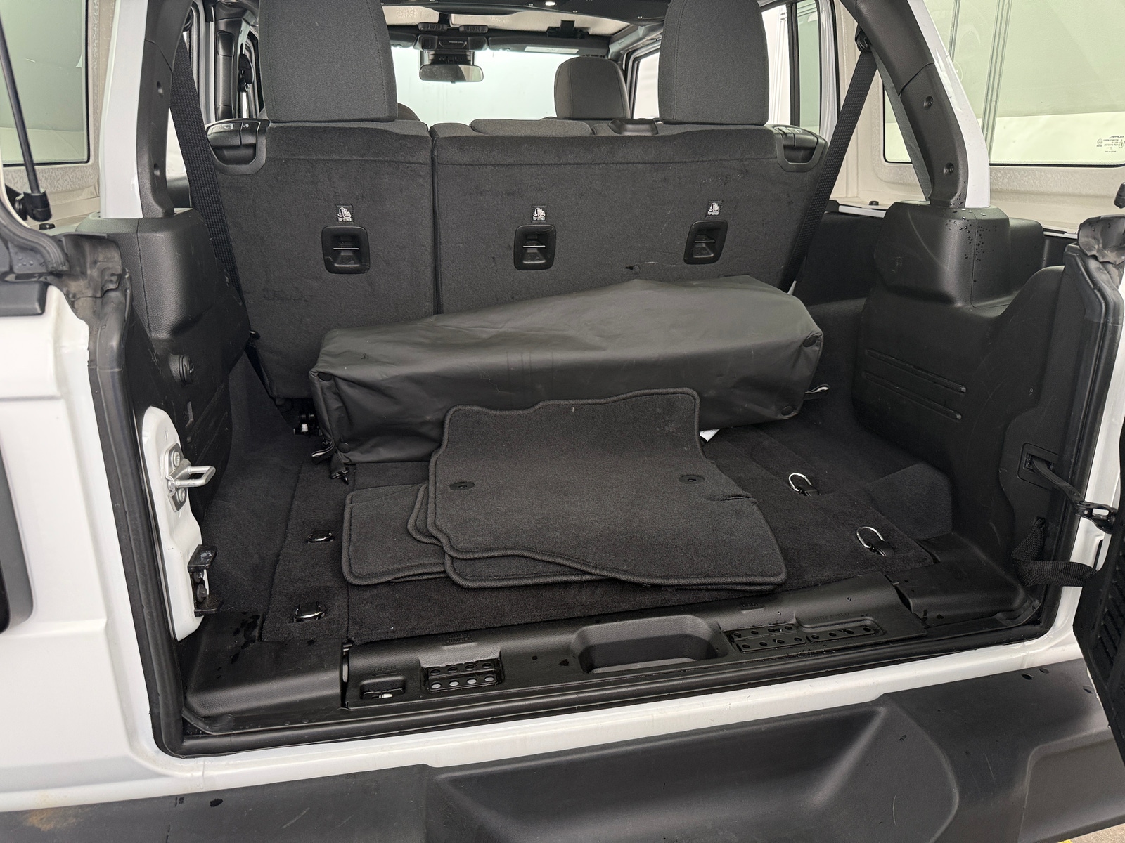 Thumbnail: 2025 Jeep Wrangler - 7