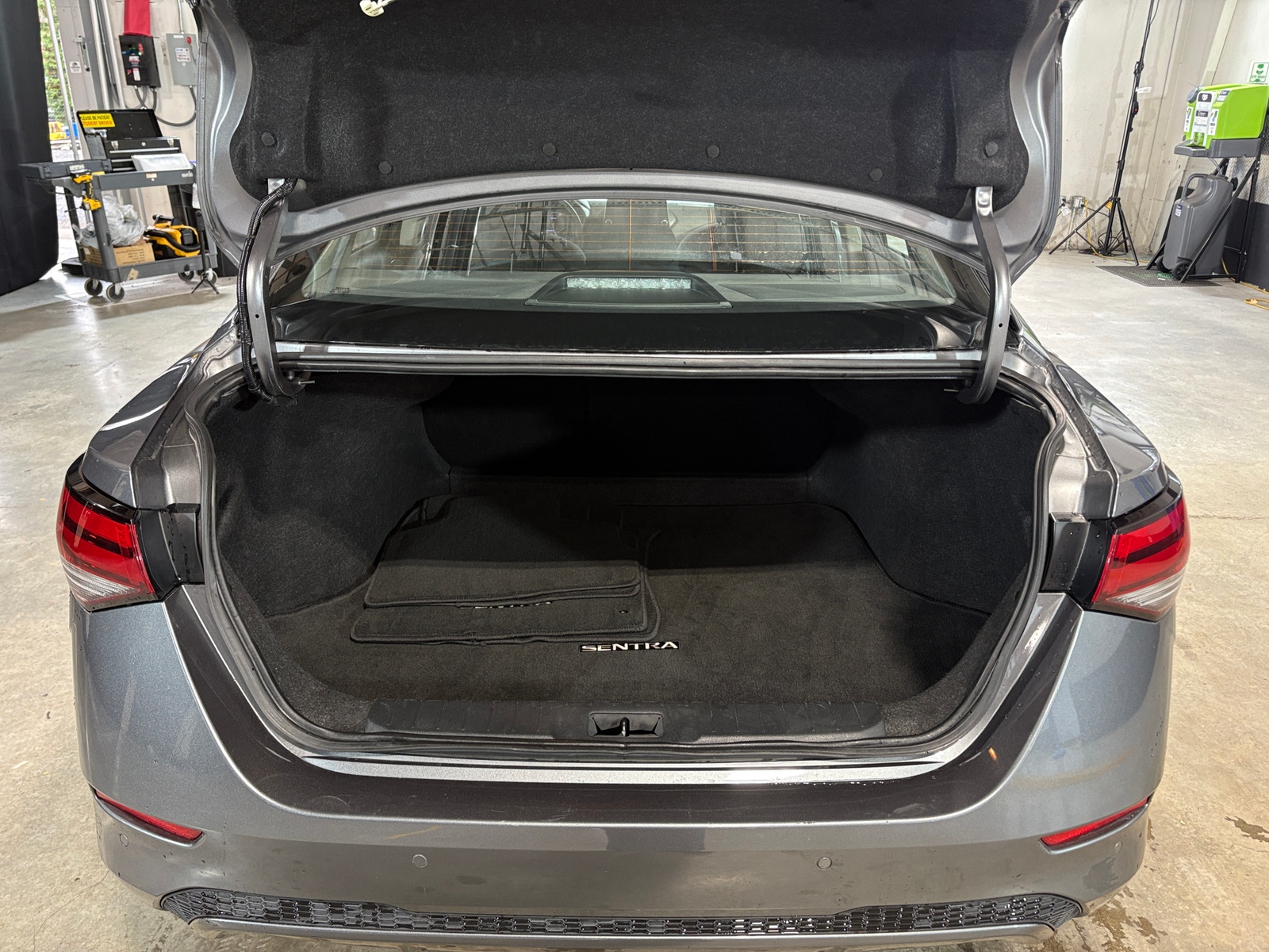 Thumbnail: 2024 Nissan Sentra - 7