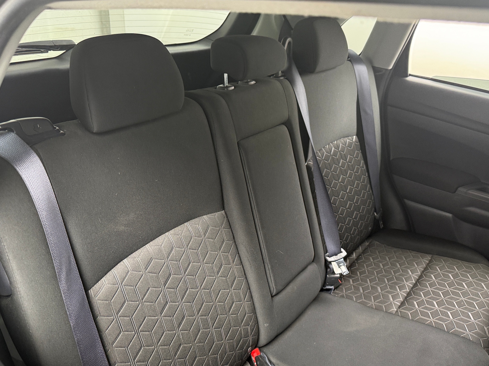 Thumbnail: 2024 Mitsubishi Outlander Sport - 6