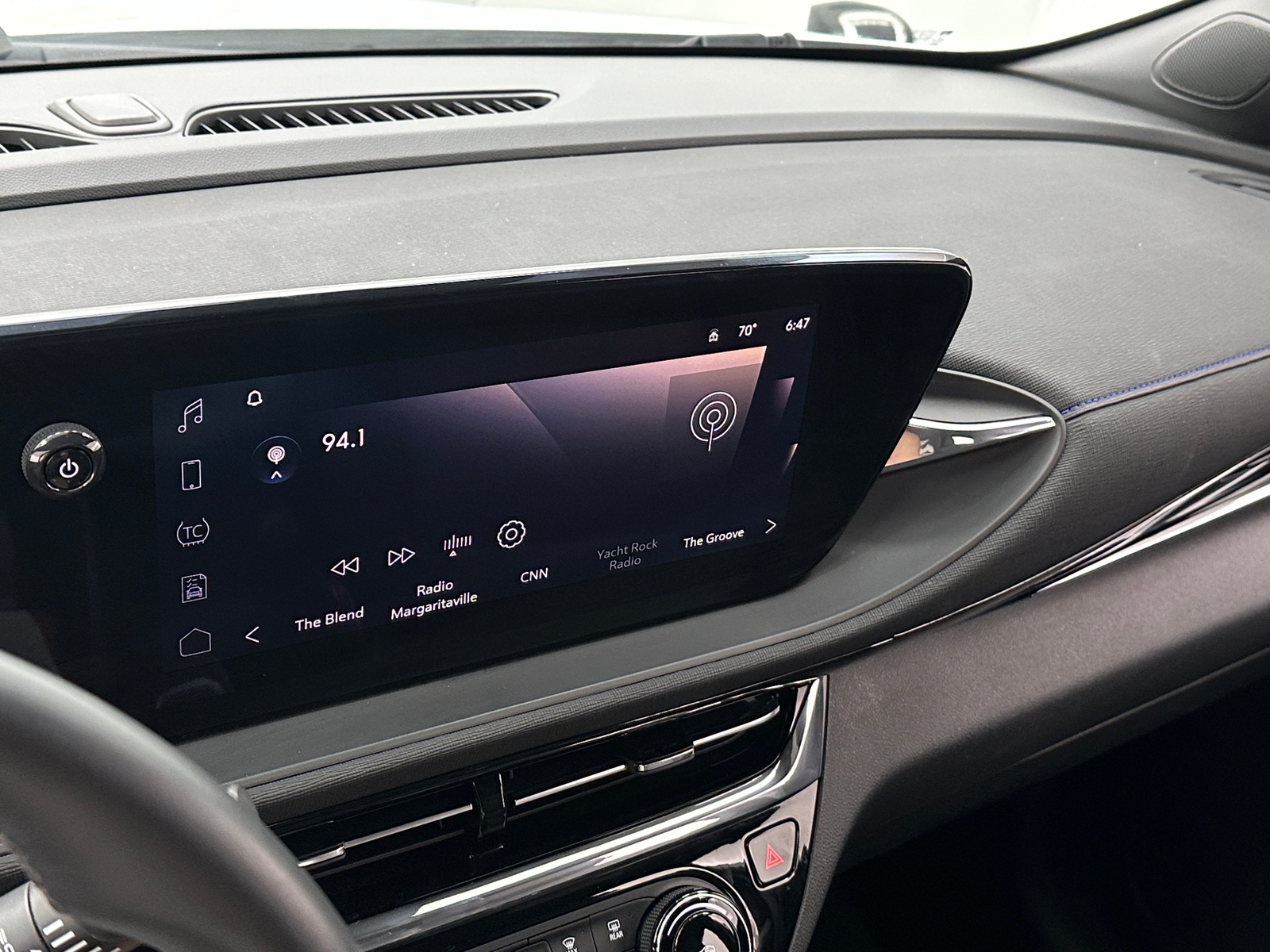 Thumbnail: 2025 Buick Envista - 3