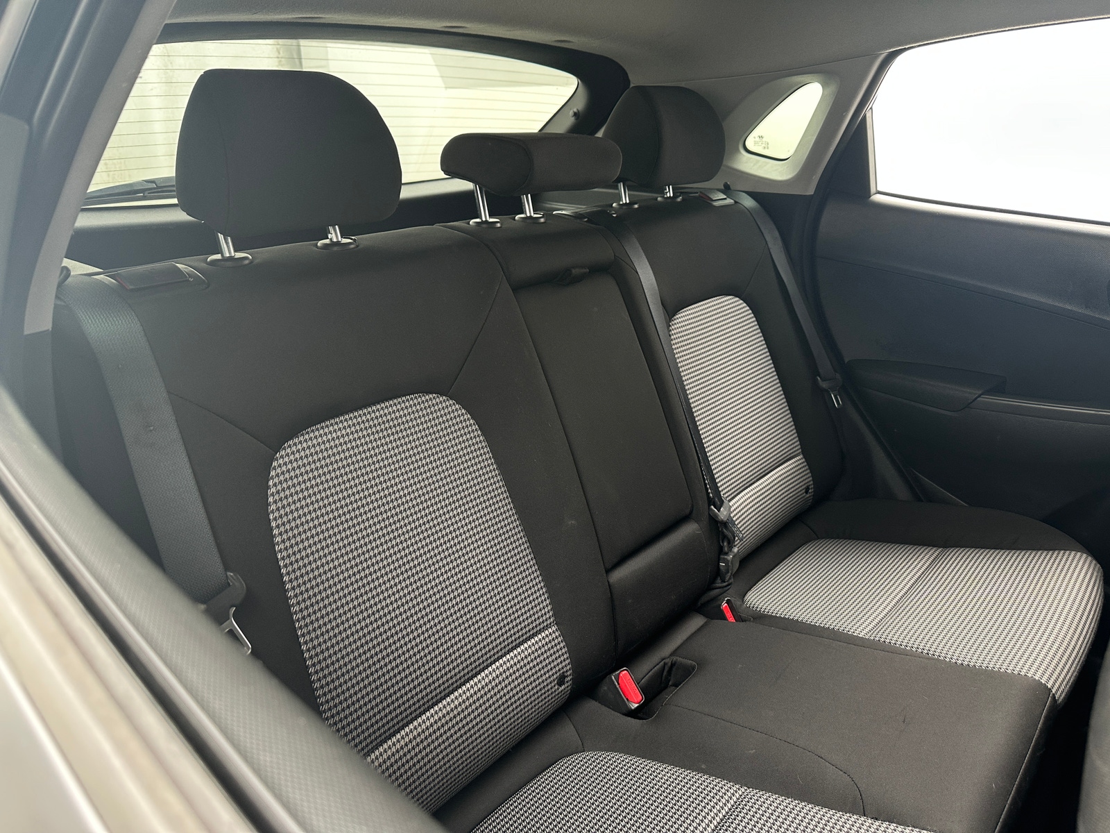 Thumbnail: 2020 Hyundai Kona - 6