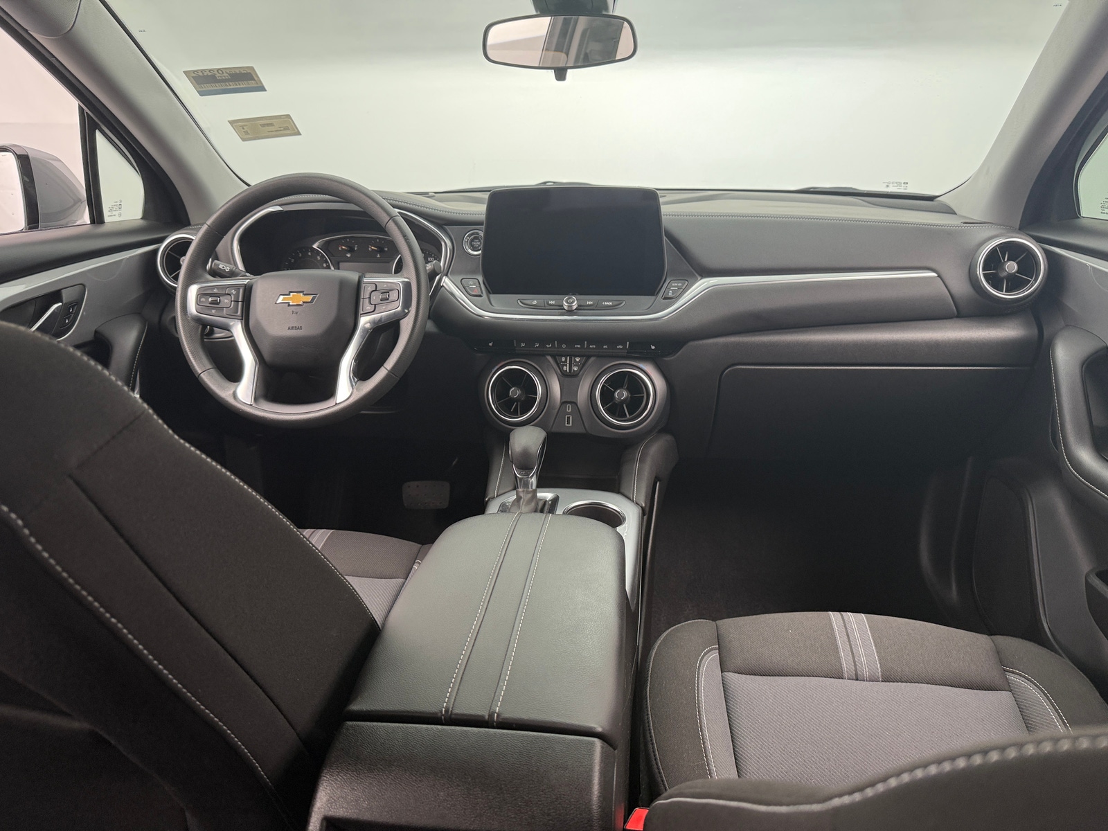 Thumbnail: 2024 Chevrolet Blazer - 3