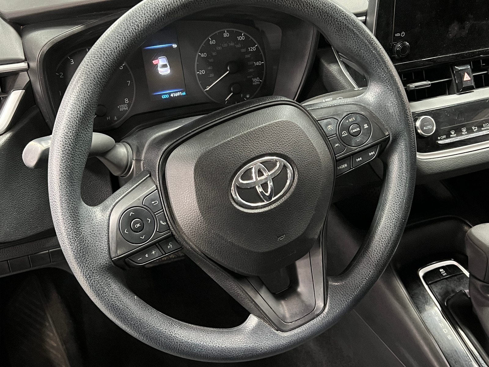 Thumbnail: 2023 Toyota Corolla - 5