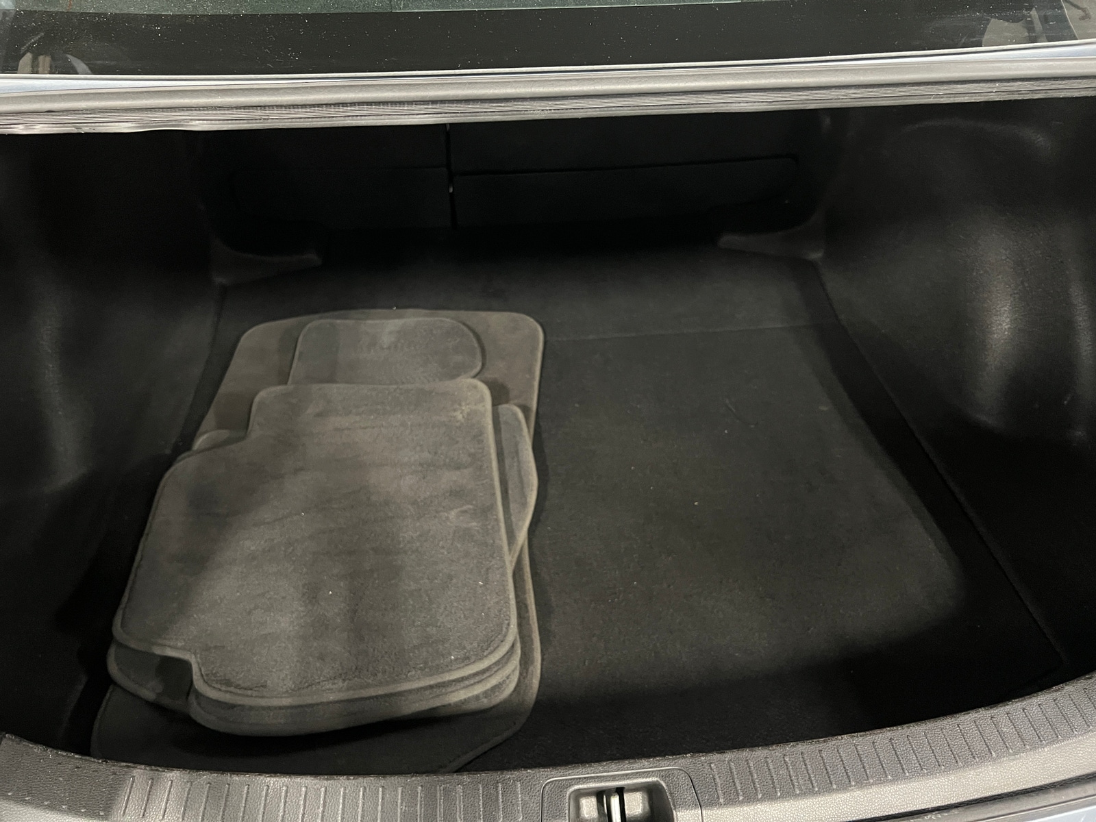 Thumbnail: 2023 Toyota Corolla - 7