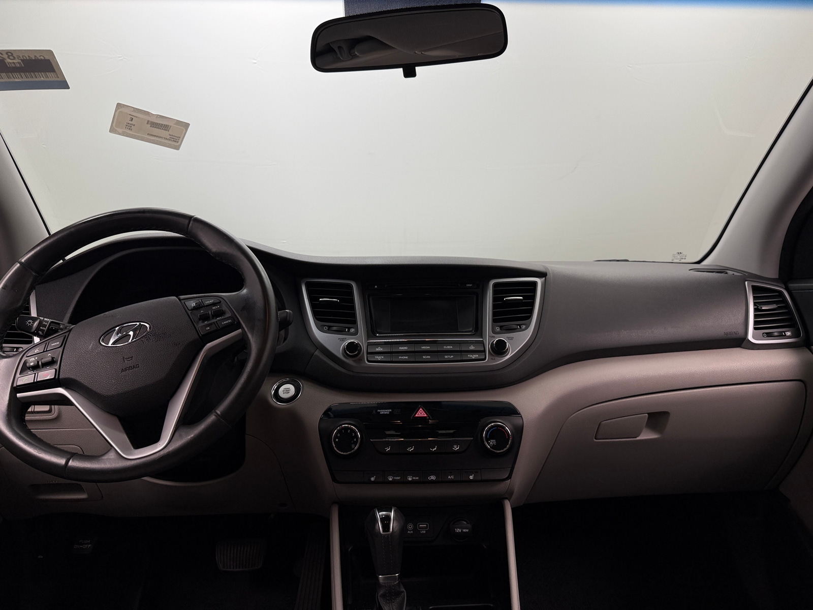 Thumbnail: 2017 Hyundai Tucson - 3