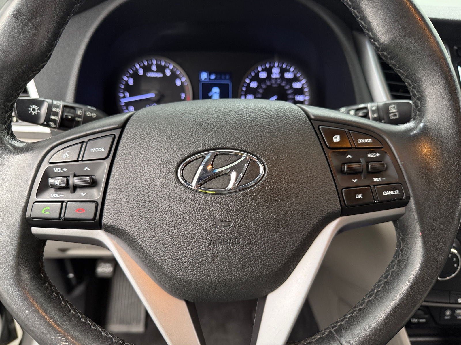 Thumbnail: 2017 Hyundai Tucson - 5