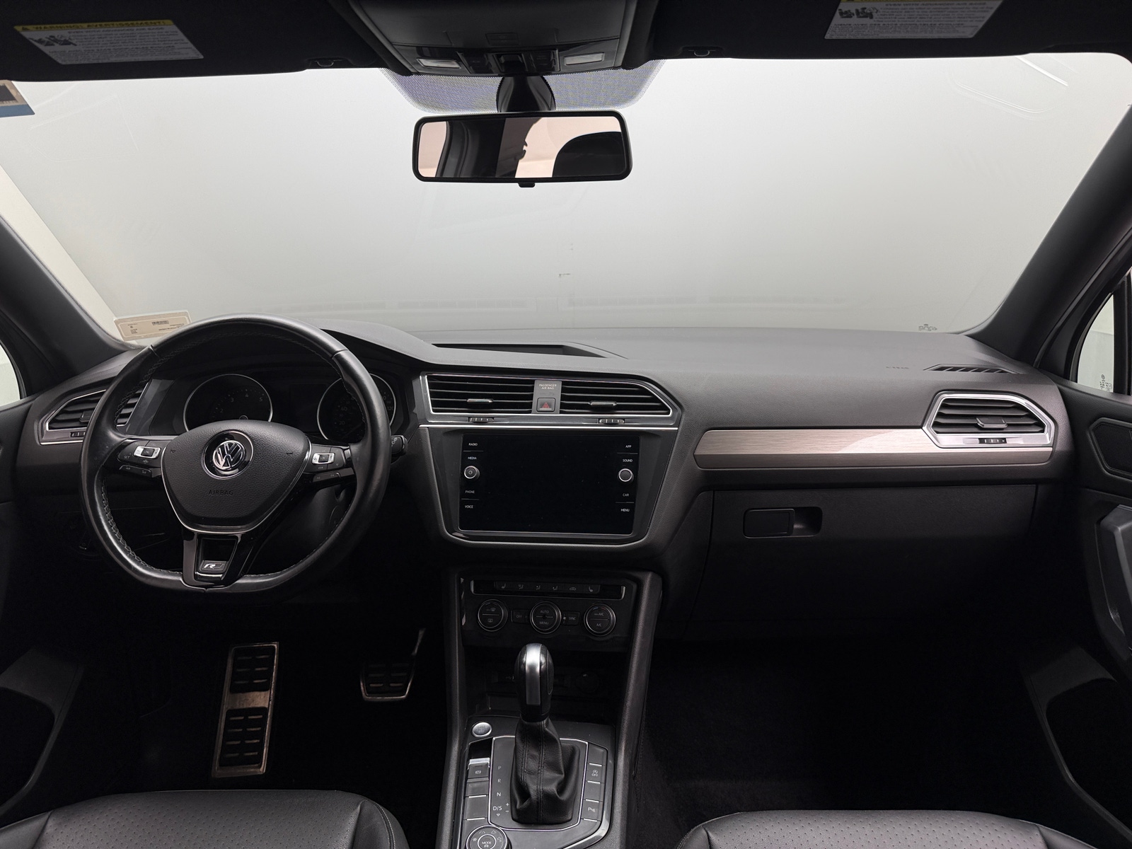 Thumbnail: 2020 Volkswagen Tiguan - 2