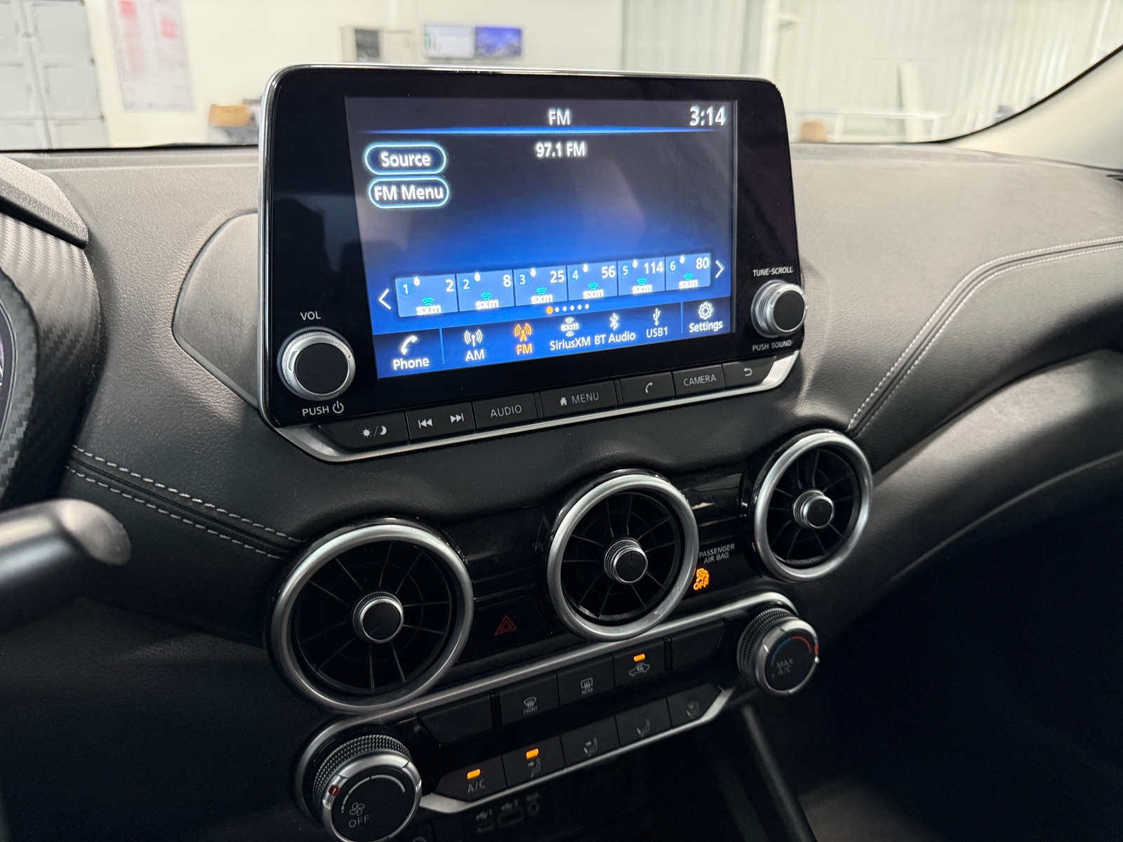 Thumbnail: 2024 Nissan Sentra - 4