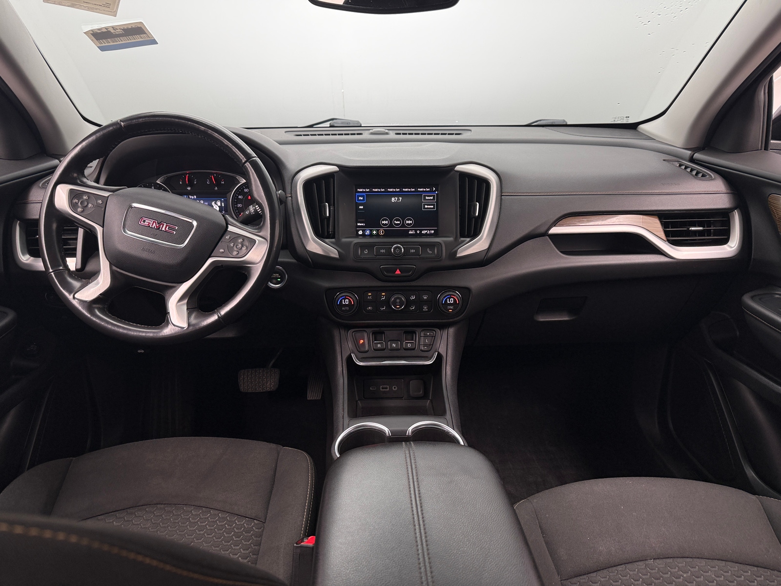 Thumbnail: 2020 GMC Terrain - 3