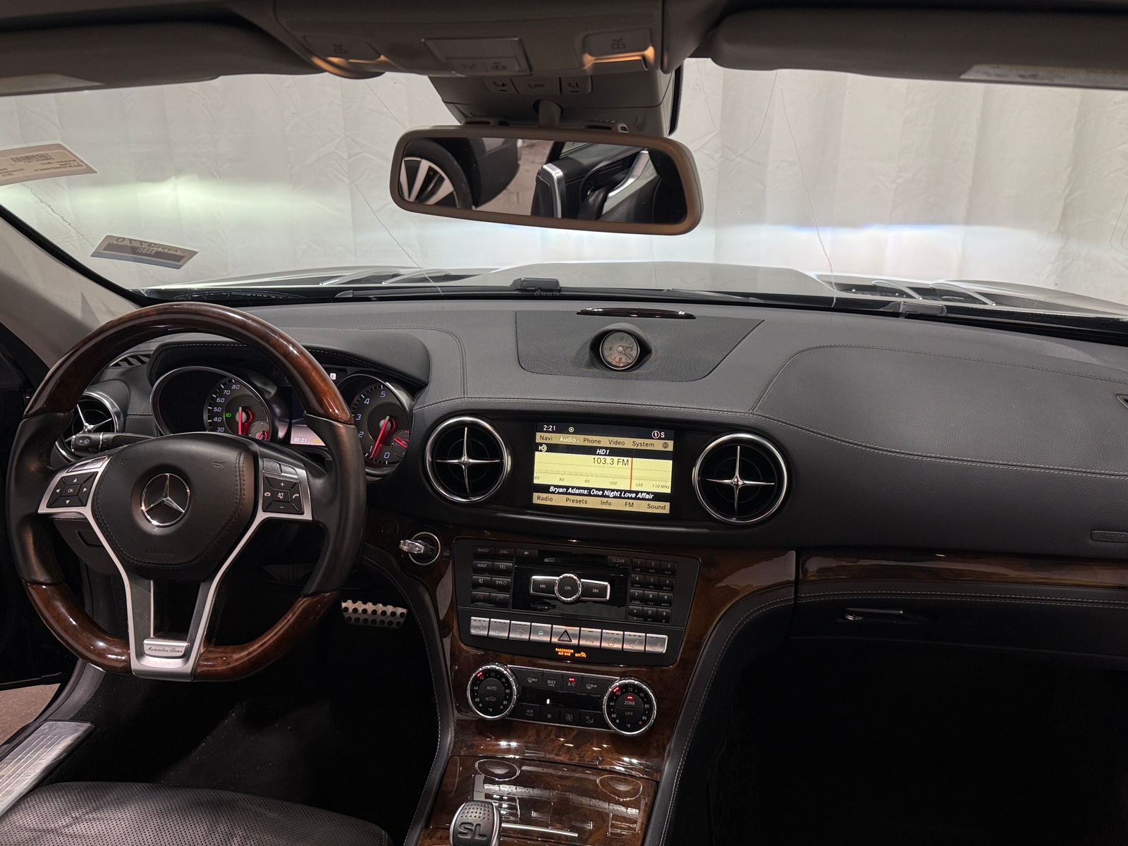 Thumbnail: 2013 Mercedes-Benz SL-Class - 2