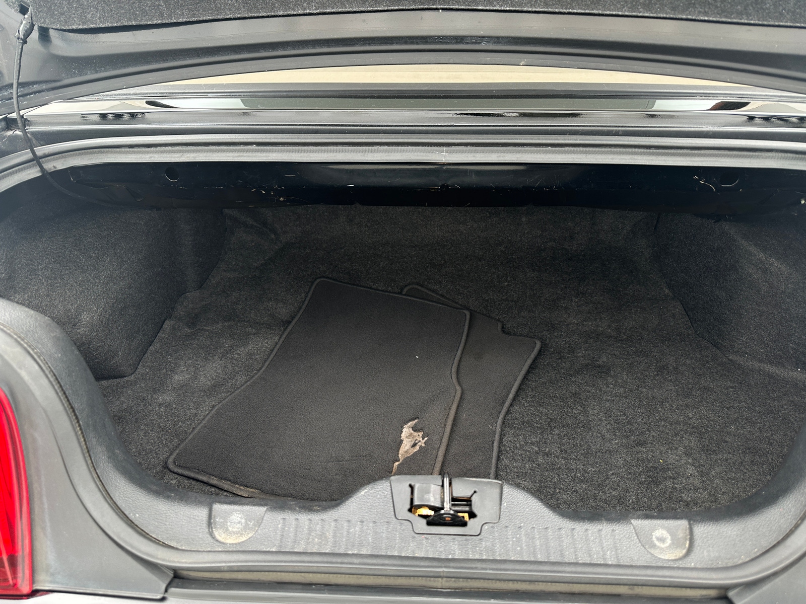 Thumbnail: 2010 Ford Mustang - 7