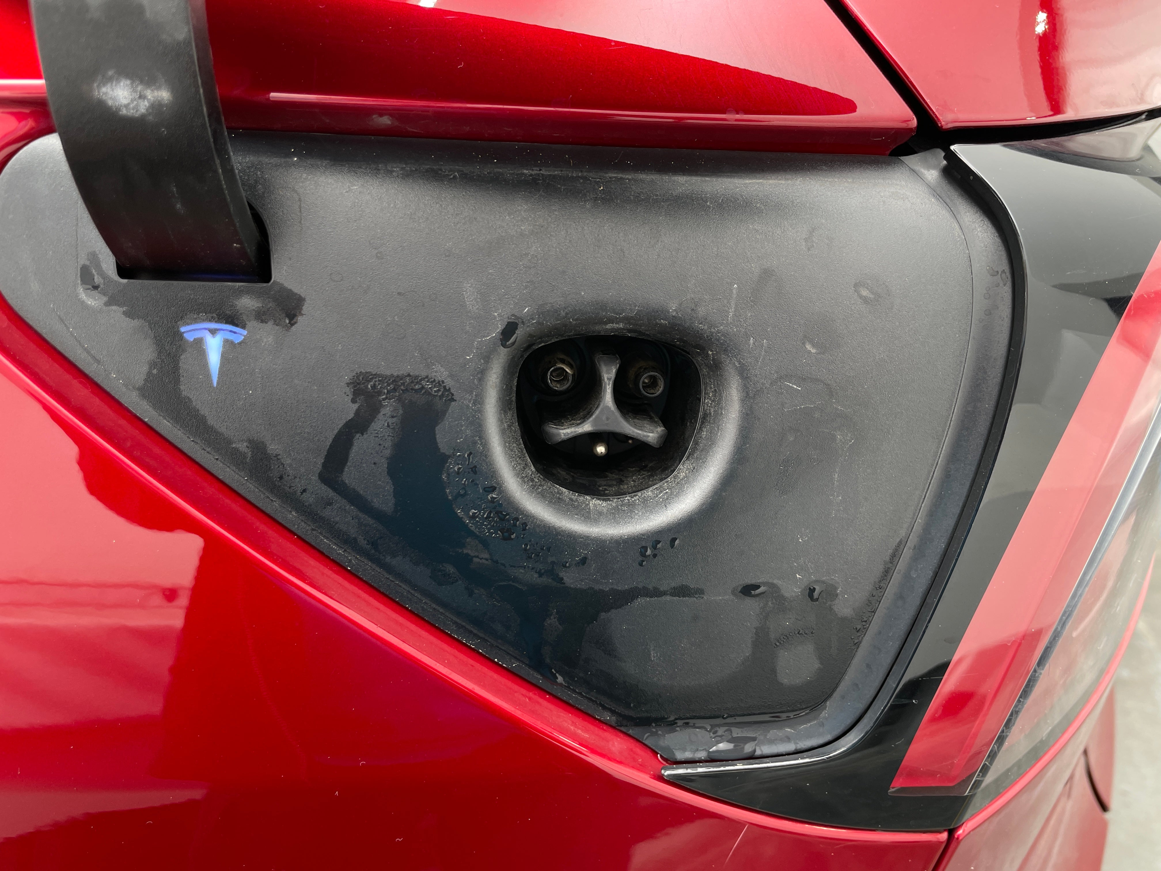 Used 2024 Tesla Model Y Long Range with VIN 7SAYGAEE9RF027773 for sale in Northfield, Minnesota