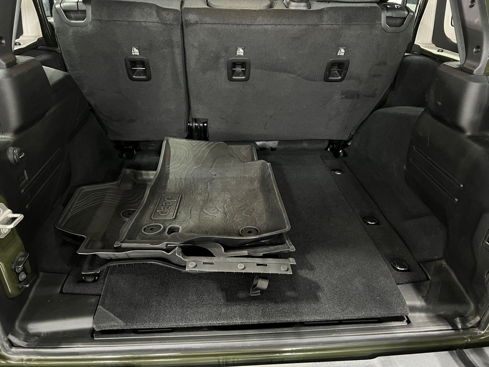 Thumbnail: 2024 Jeep Wrangler - 7