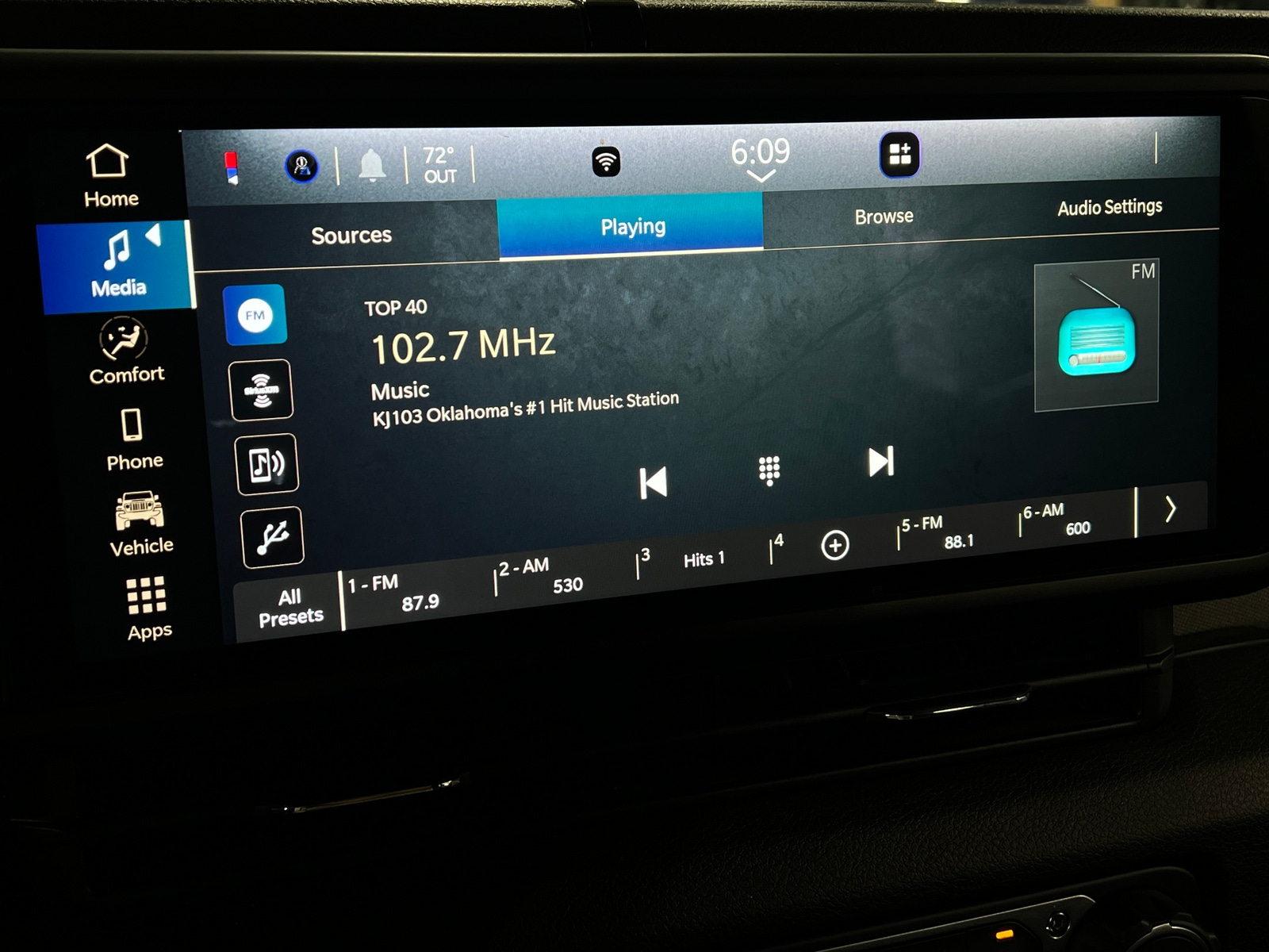 Thumbnail: 2024 Jeep Wrangler - 4