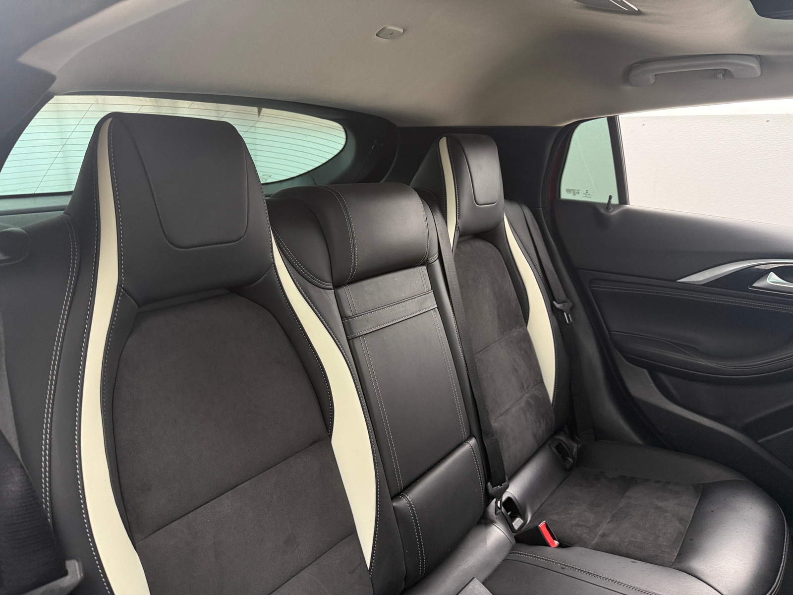 Thumbnail: 2018 INFINITI QX30 - 5