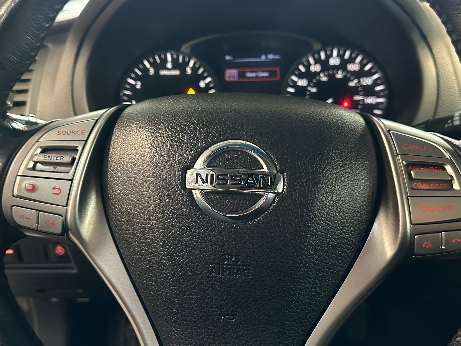 Thumbnail: 2015 Nissan Altima - 5