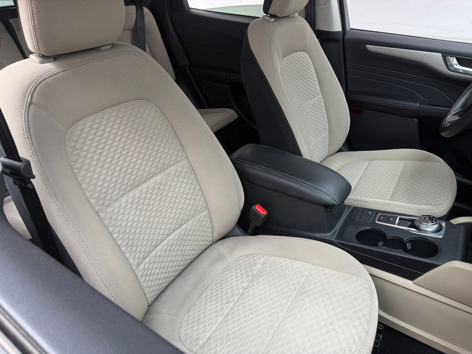 Thumbnail: 2021 Ford Escape - 2