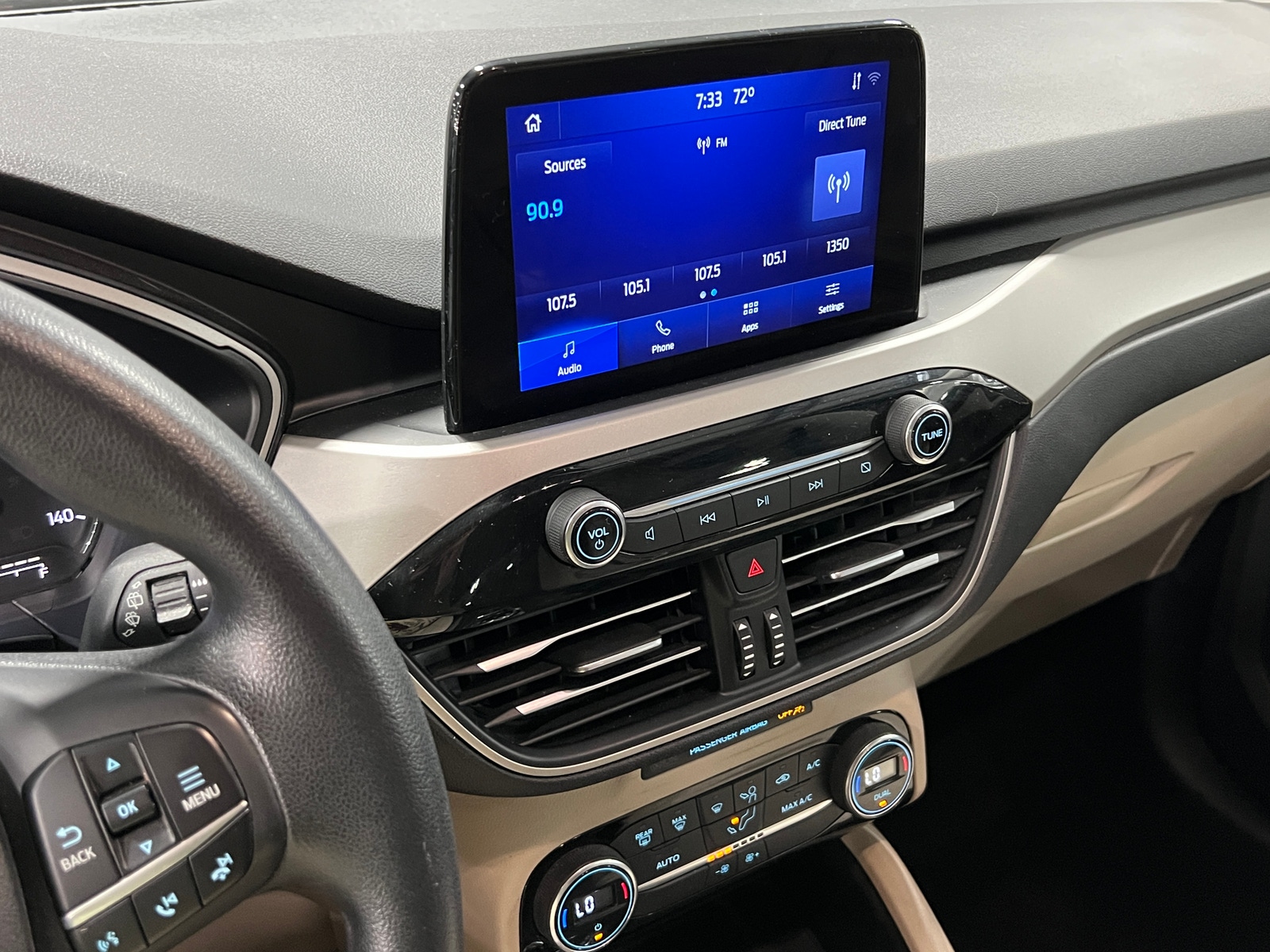 Thumbnail: 2021 Ford Escape - 4