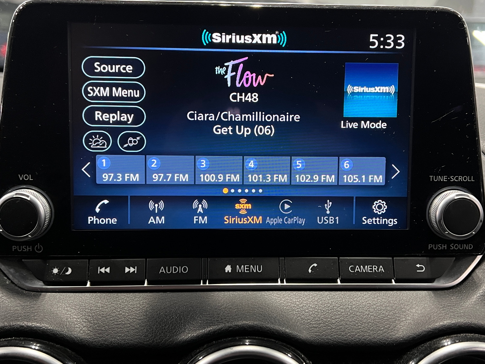 Thumbnail: 2023 Nissan Sentra - 4