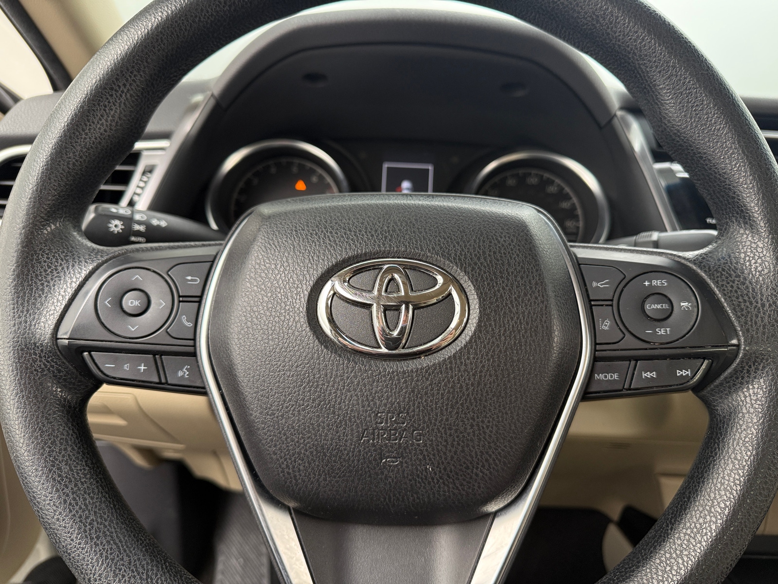 Thumbnail: 2018 Toyota Camry - 5