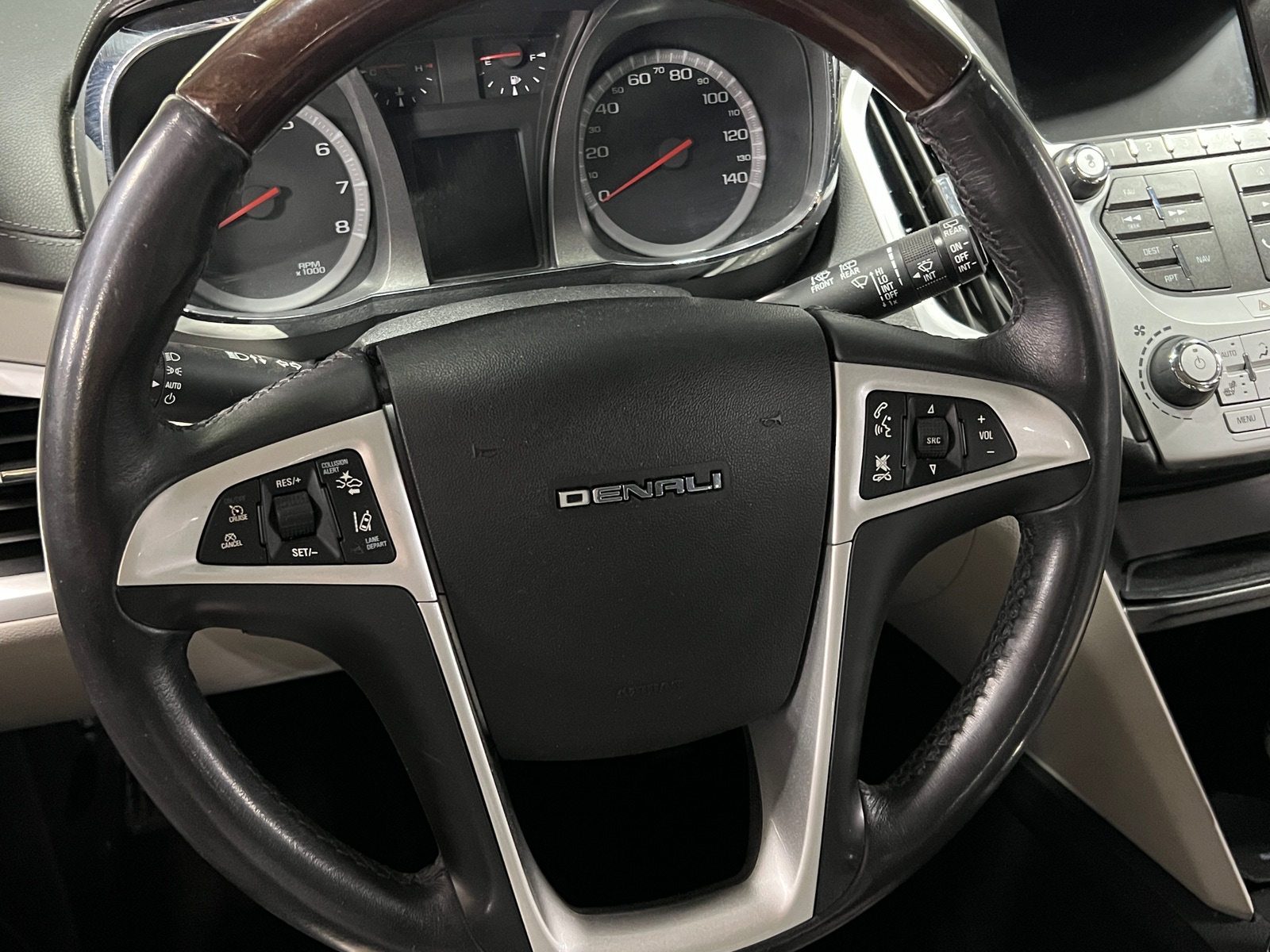 Thumbnail: 2017 GMC Terrain - 4