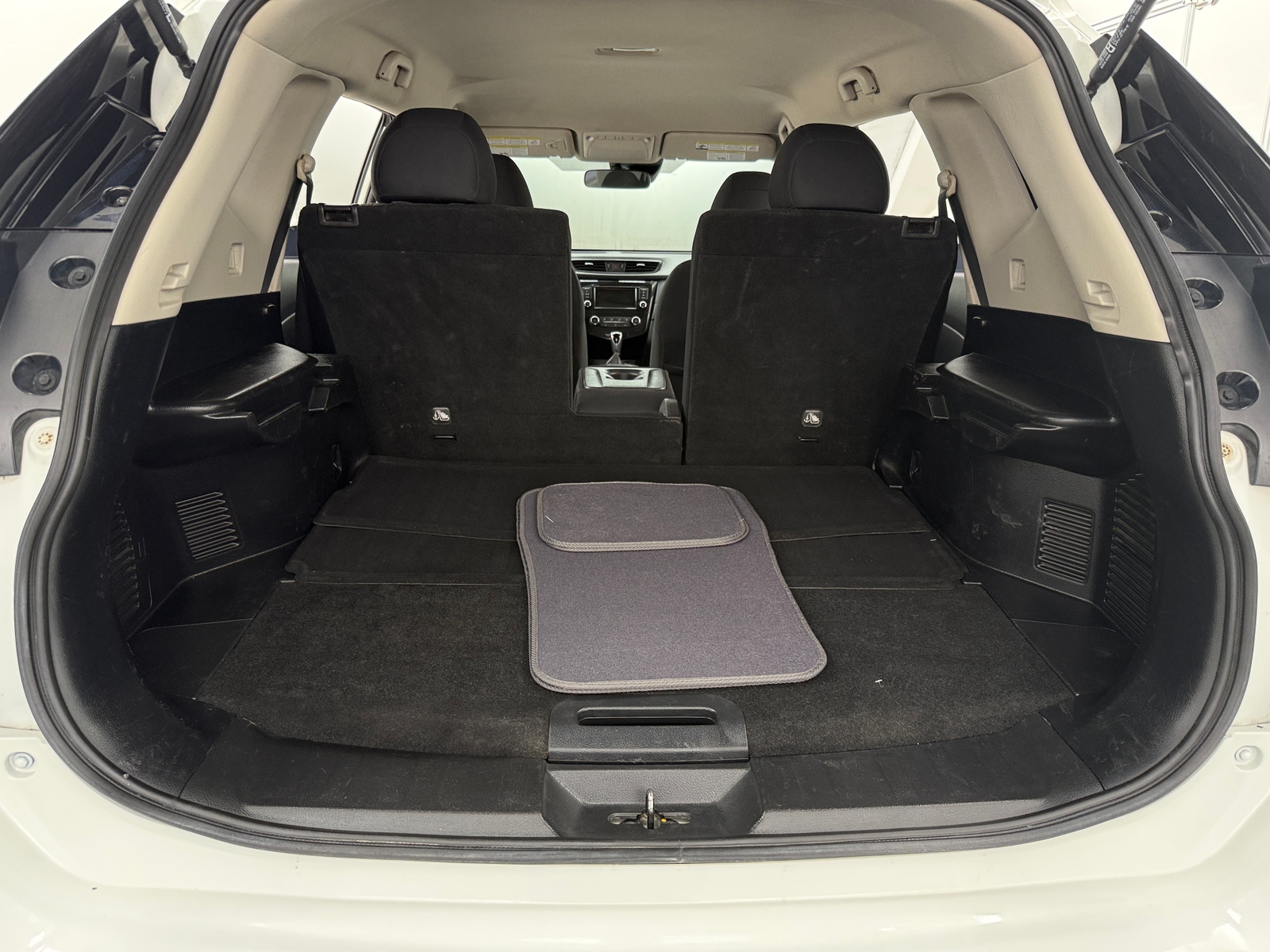 Thumbnail: 2019 Nissan Rogue - 7