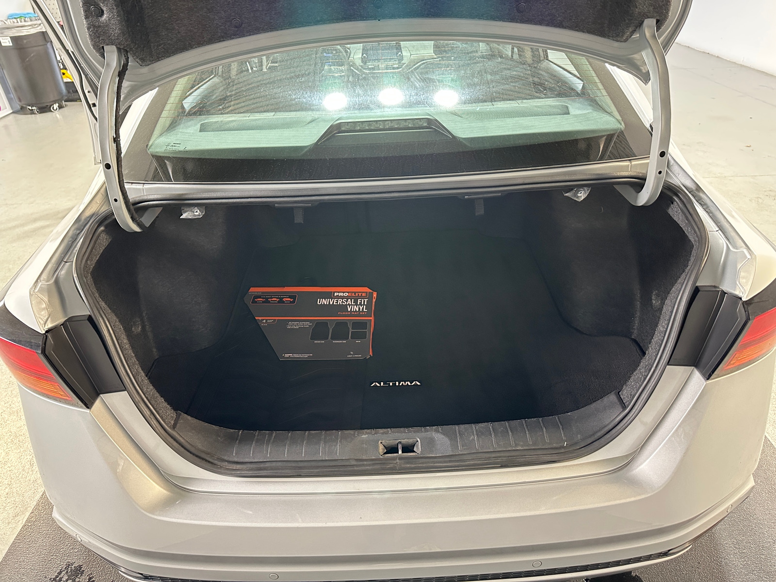 Thumbnail: 2024 Nissan Altima - 7