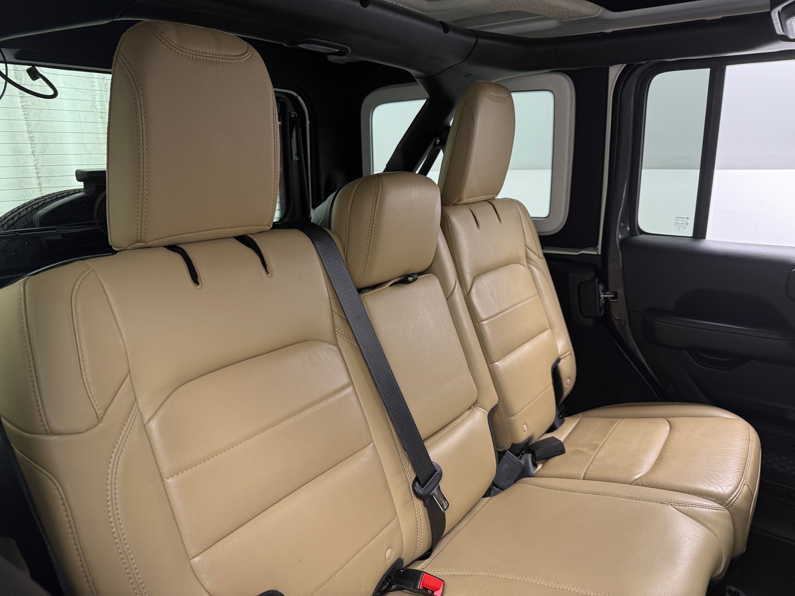 Thumbnail: 2018 Jeep Wrangler - 5