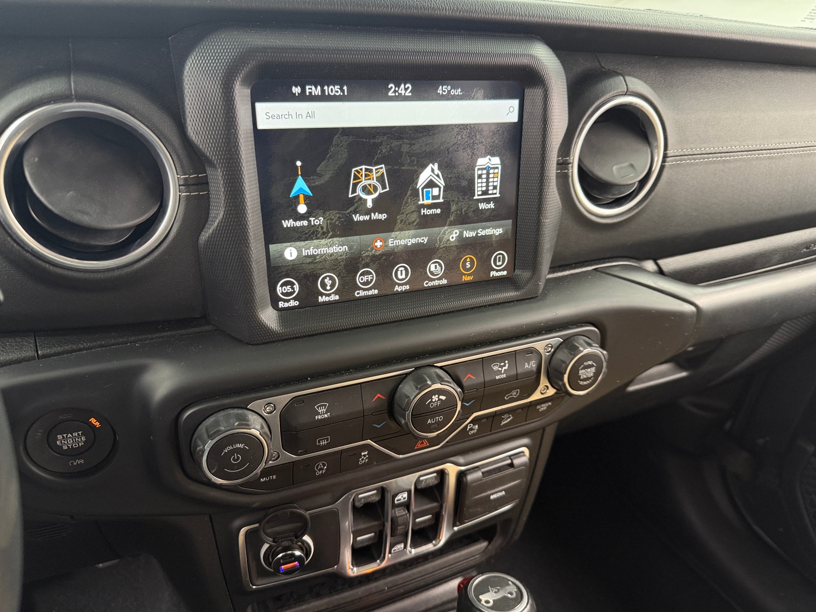 Thumbnail: 2018 Jeep Wrangler - 3