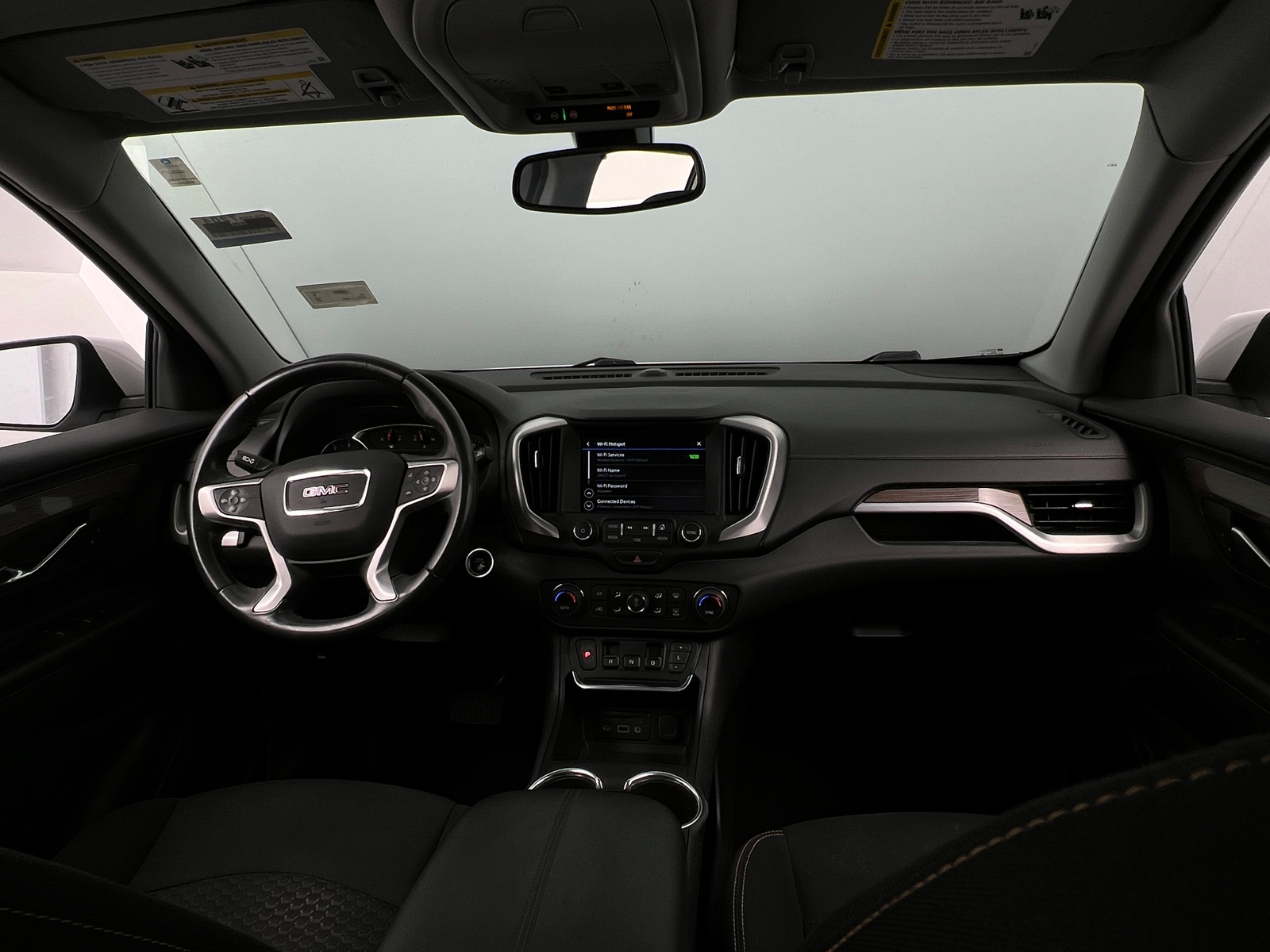 Thumbnail: 2018 GMC Terrain - 3