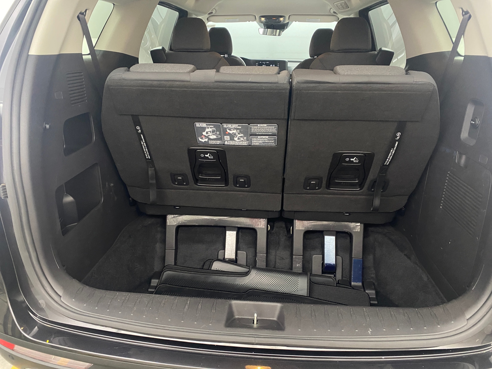 Thumbnail: 2024 Kia Carnival - 7