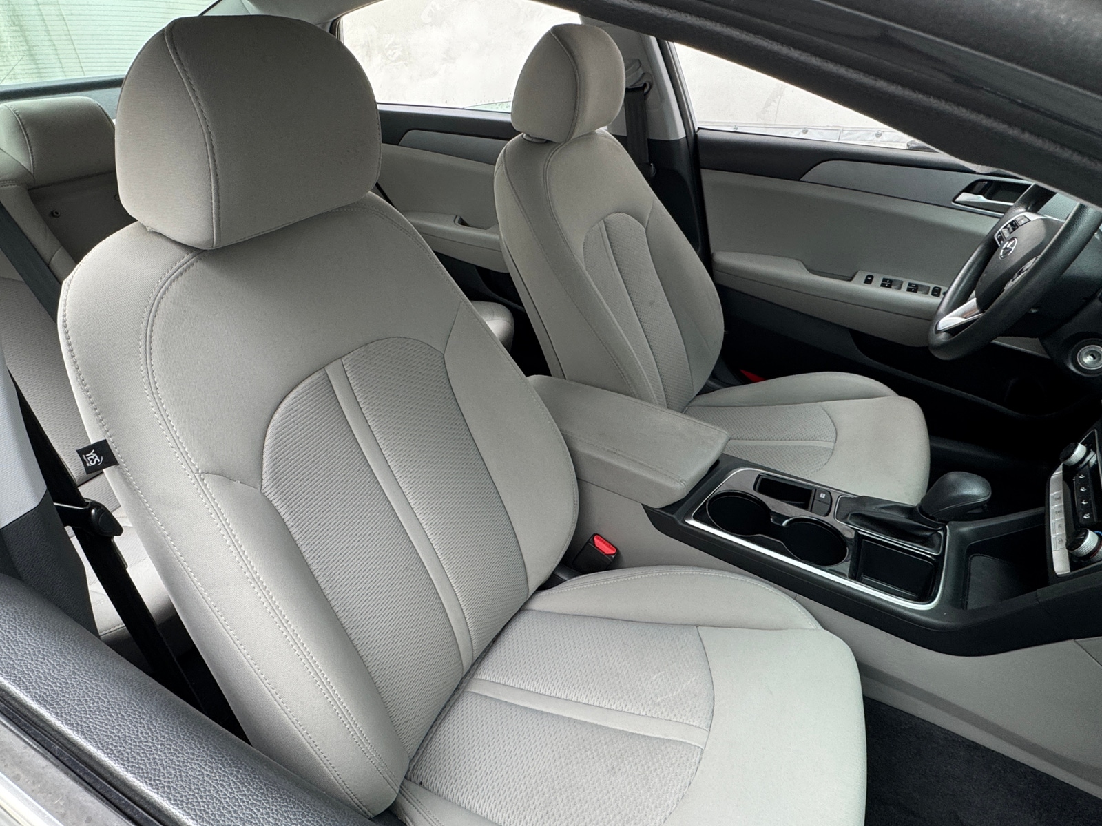 Thumbnail: 2019 Hyundai Sonata - 2