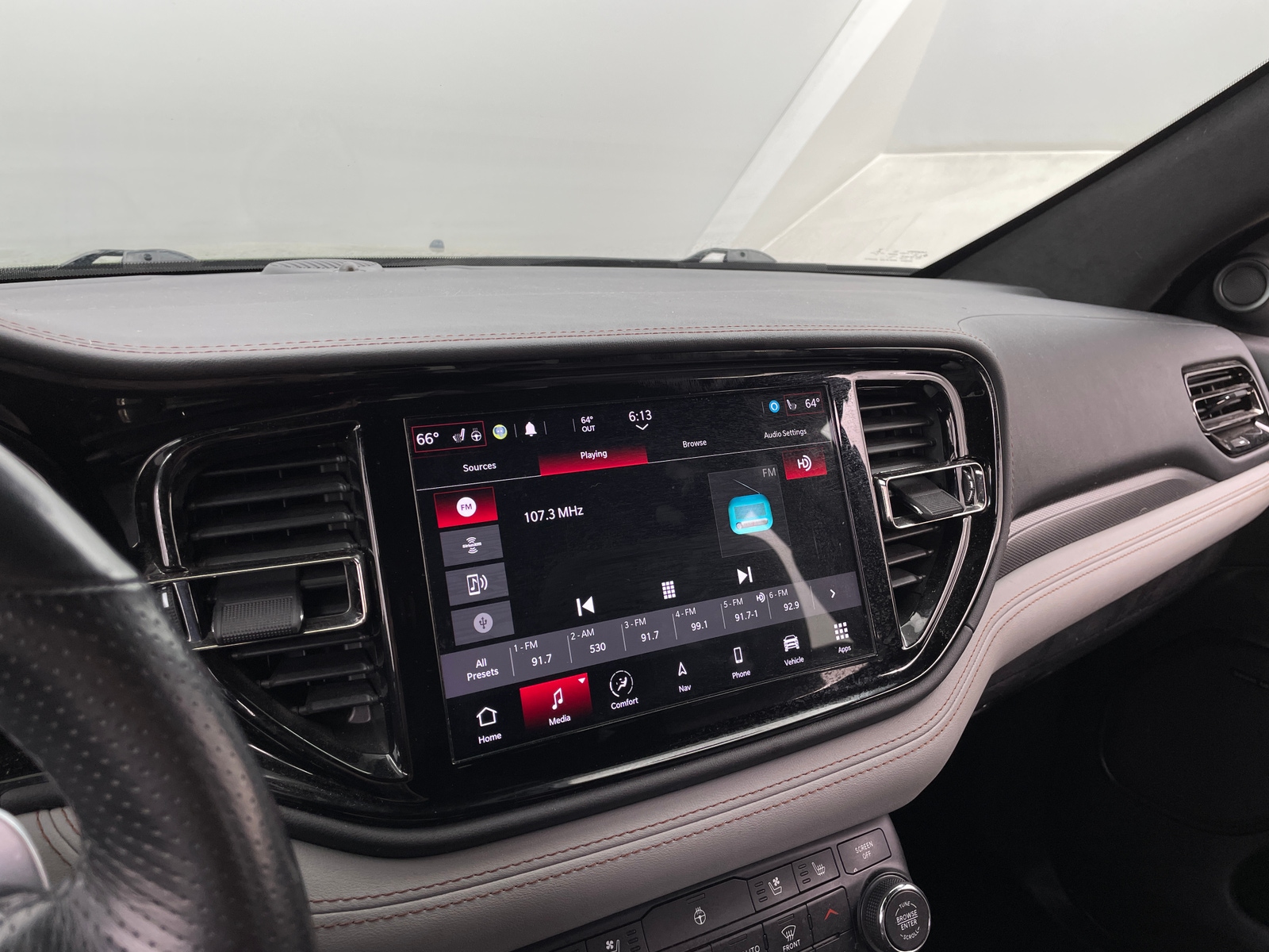 Thumbnail: 2022 Dodge Durango - 3