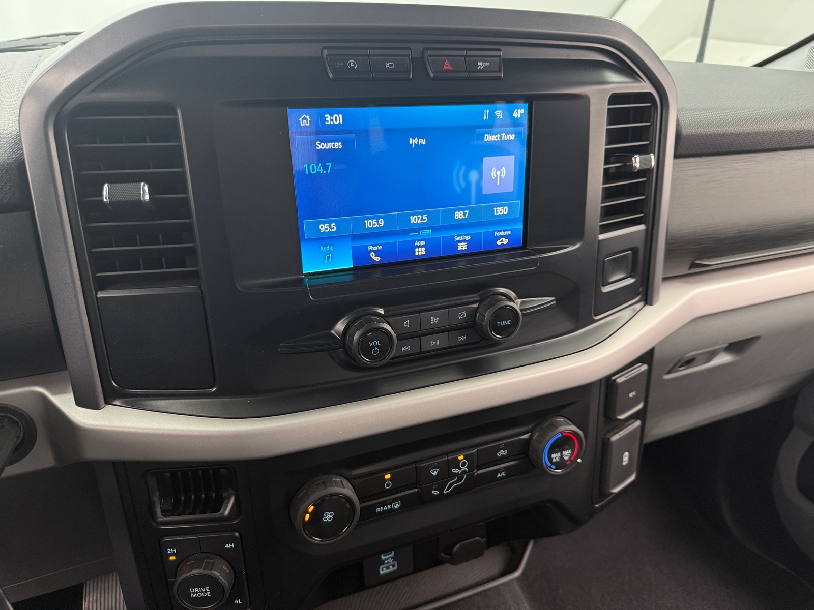 Thumbnail: 2023 Ford Econoline - 4