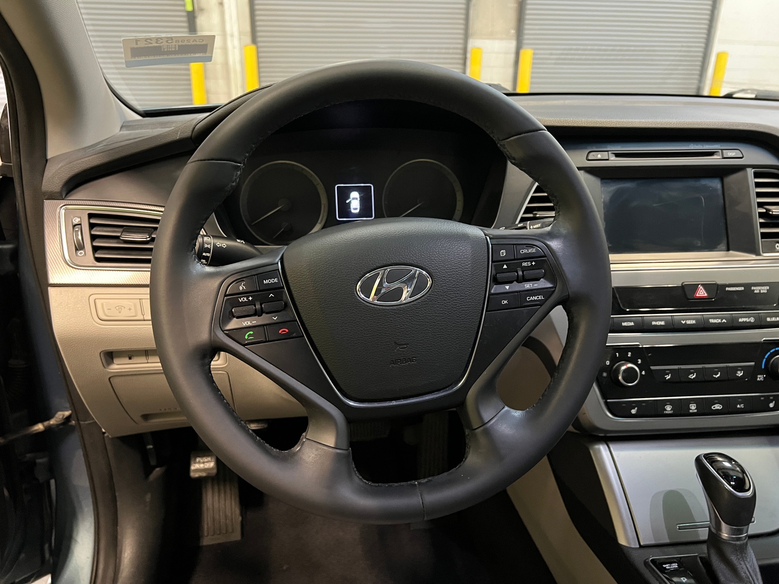 Thumbnail: 2017 Hyundai Sonata - 4