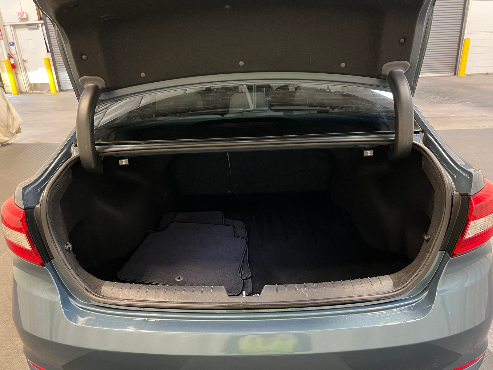 Thumbnail: 2017 Hyundai Sonata - 6