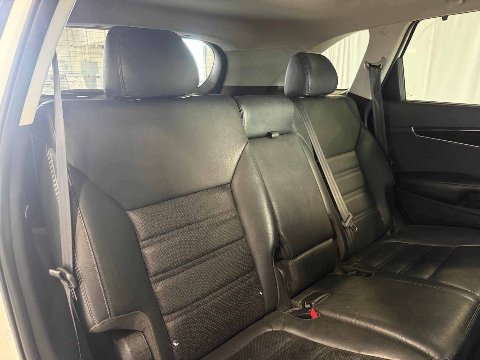 Thumbnail: 2017 Kia Sorento - 5