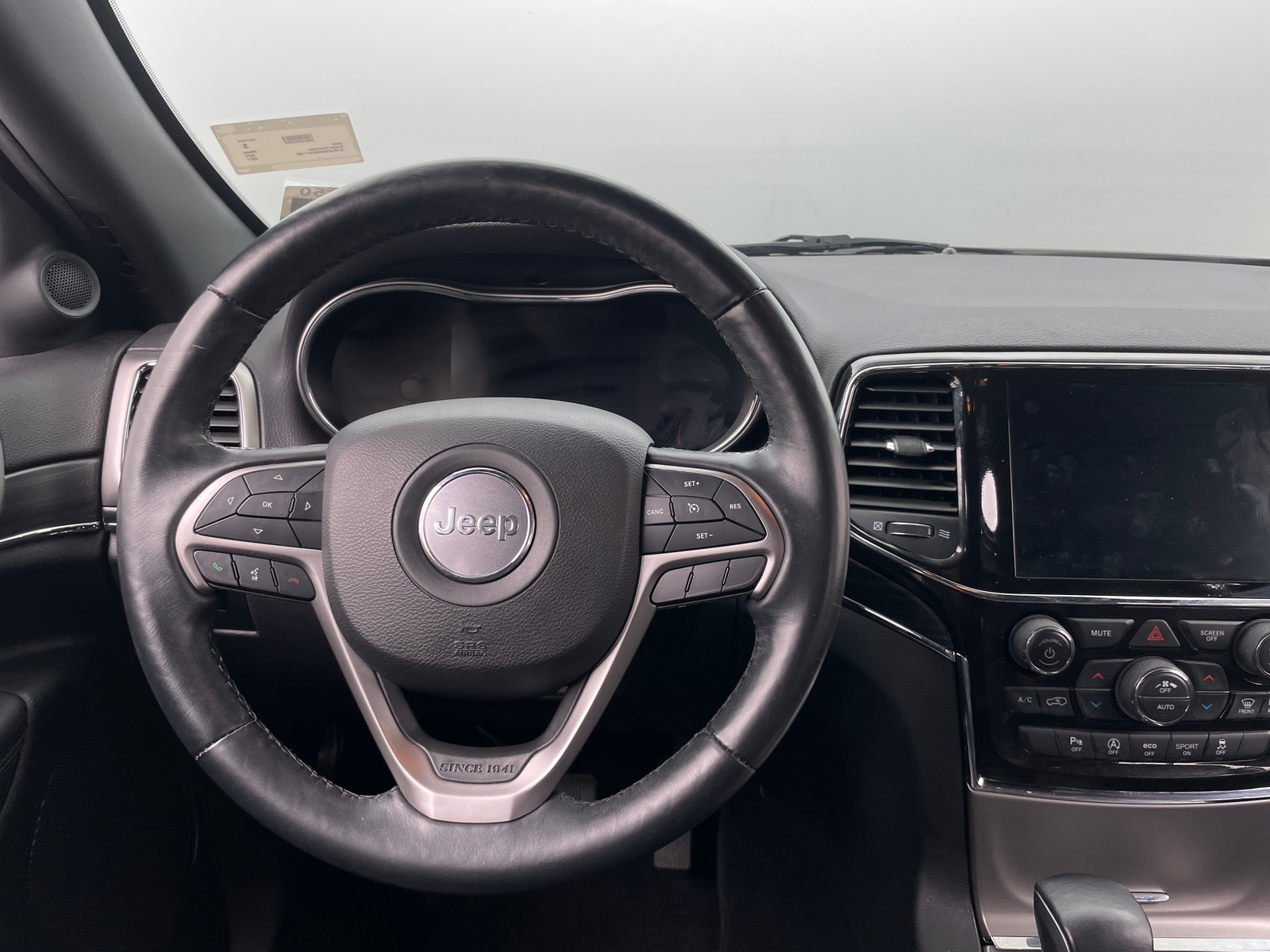 Thumbnail: 2021 Jeep Grand Cherokee - 4