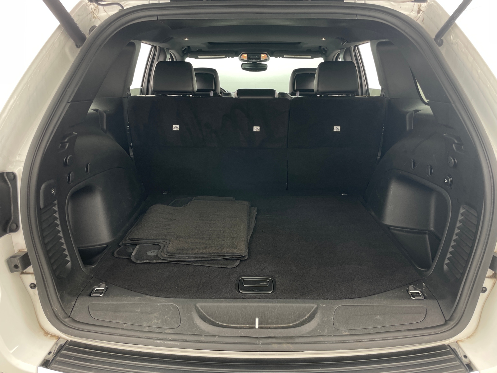 Thumbnail: 2021 Jeep Grand Cherokee - 6