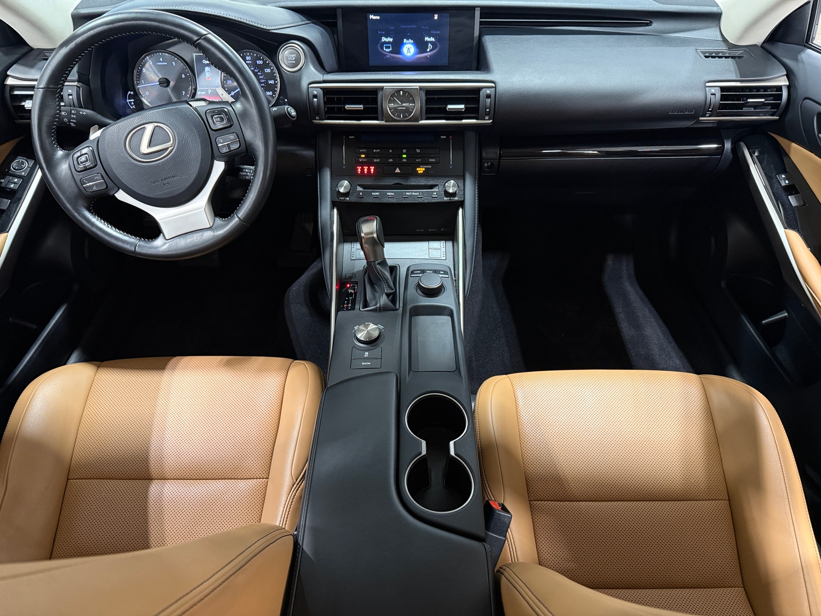 Thumbnail: 2018 Lexus IS - 2