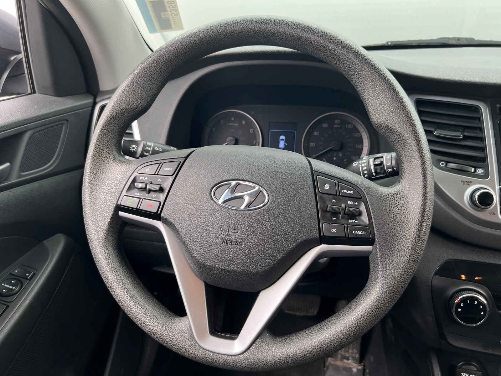 Thumbnail: 2017 Hyundai Tucson - 5