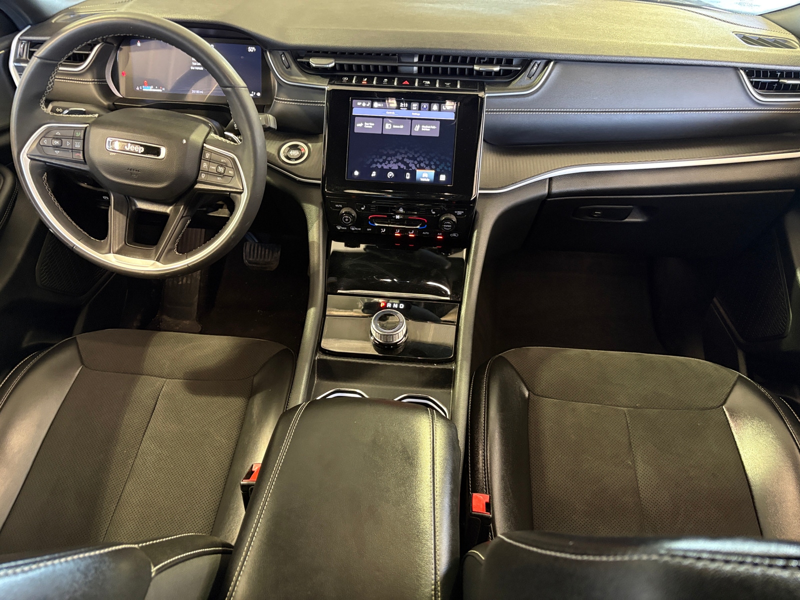 Thumbnail: 2024 Jeep Grand Cherokee L - 2