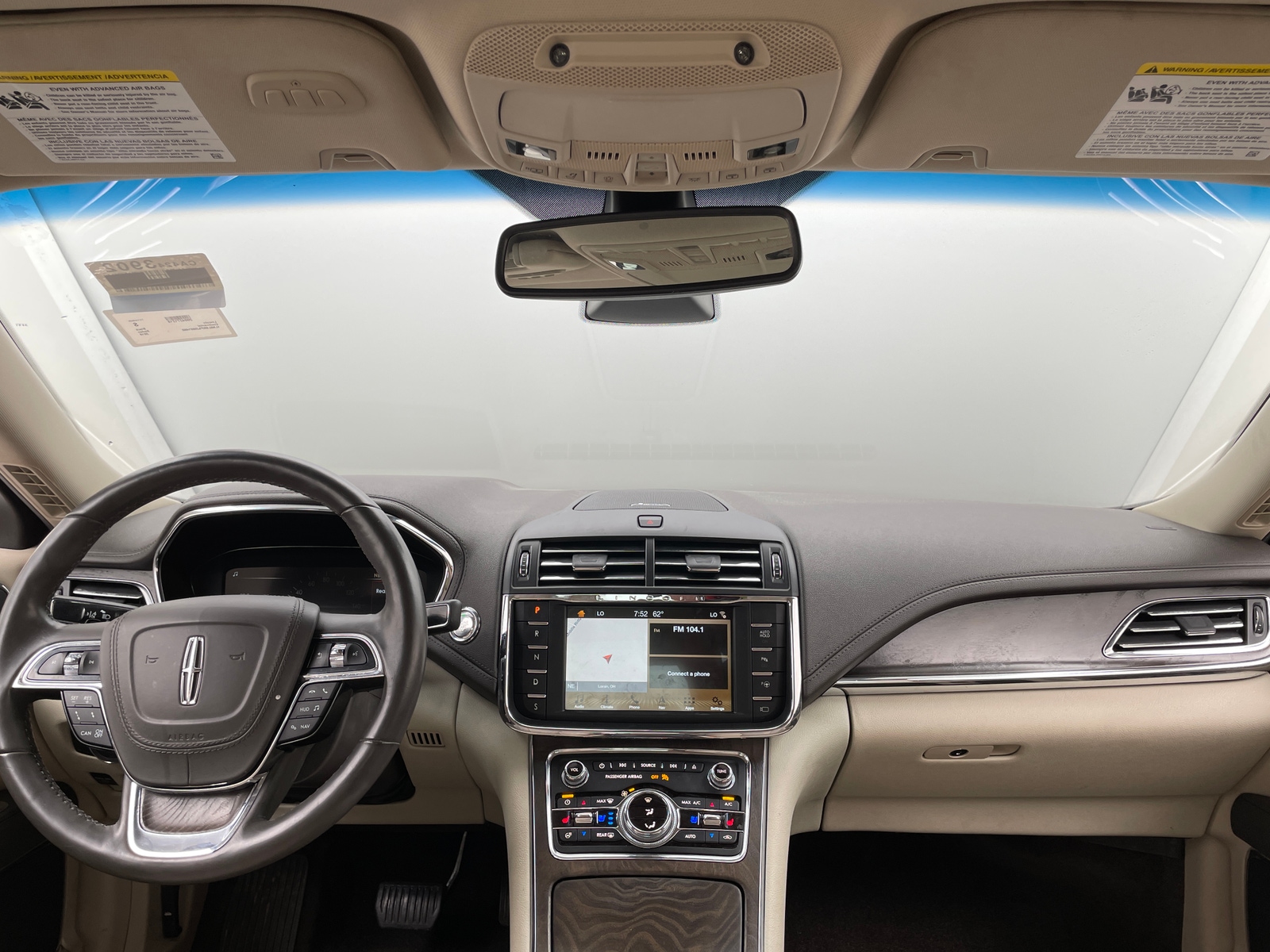 Thumbnail: 2018 Lincoln Continental - 2