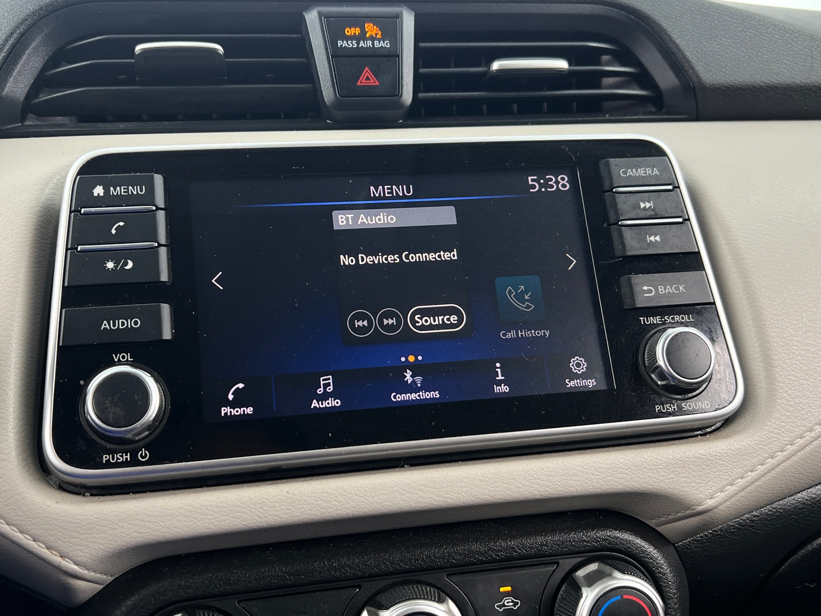 Thumbnail: 2021 Nissan Versa - 4