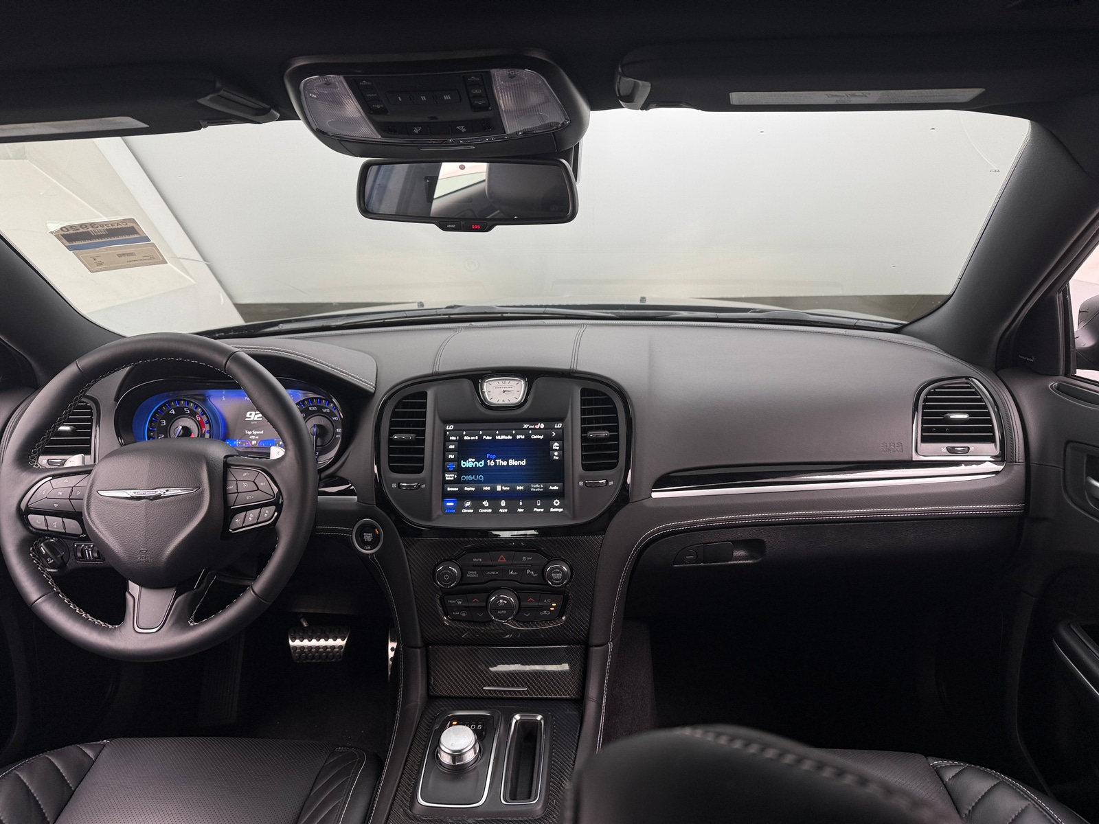 Thumbnail: 2023 Chrysler 300 - 2