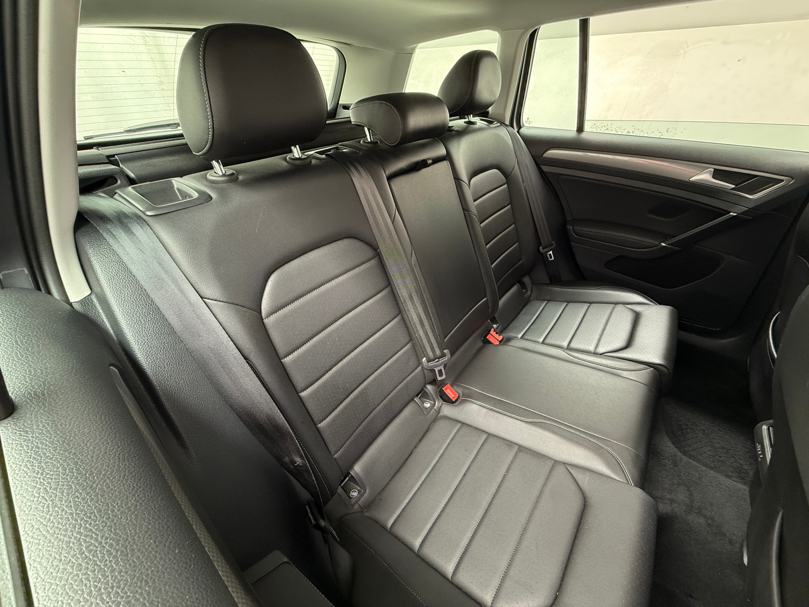 Thumbnail: 2019 Volkswagen Golf - 5