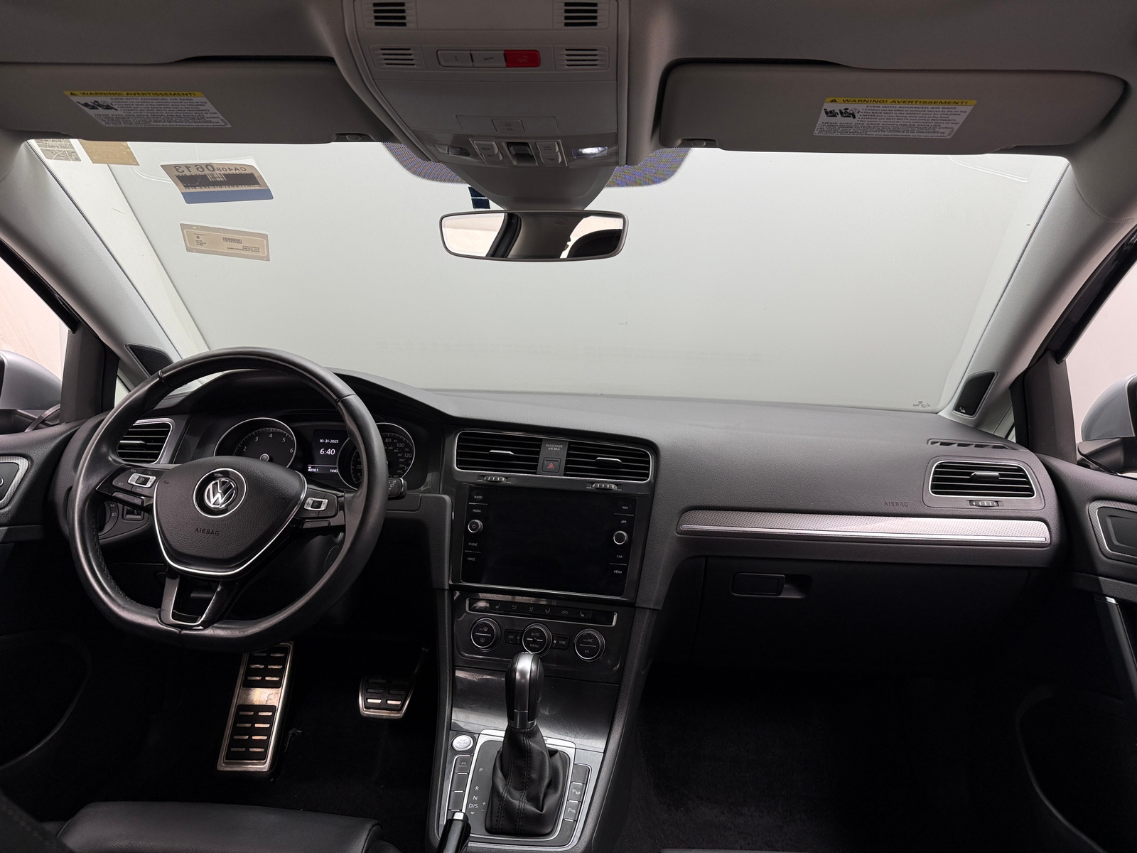 Thumbnail: 2019 Volkswagen Golf - 2